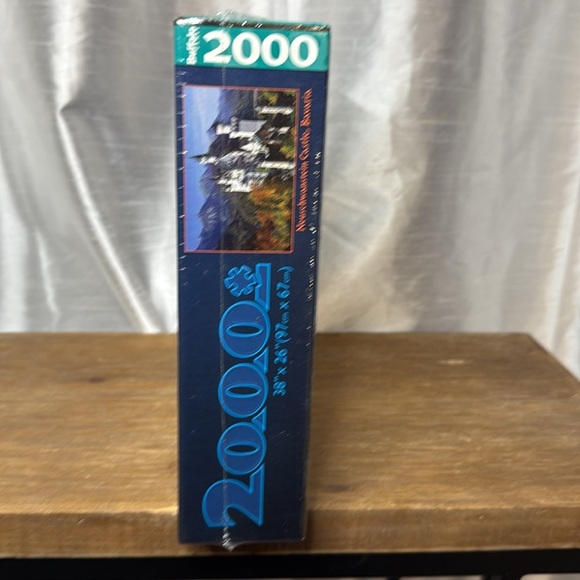 Buffalo Games Sealed Neuschwanstein Castle, Bavaria 2000 Piece Puzzle - Picture 4 of 9